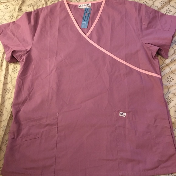 Uniform Pro Scrub Bundle Set. Scrub Top - Picture 2 of 5